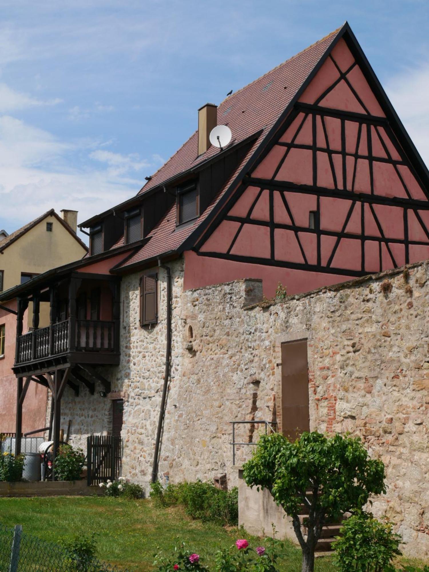 Appartements - La Cour St Fulrad Saint-Hippolyte  Eksteriør bilde