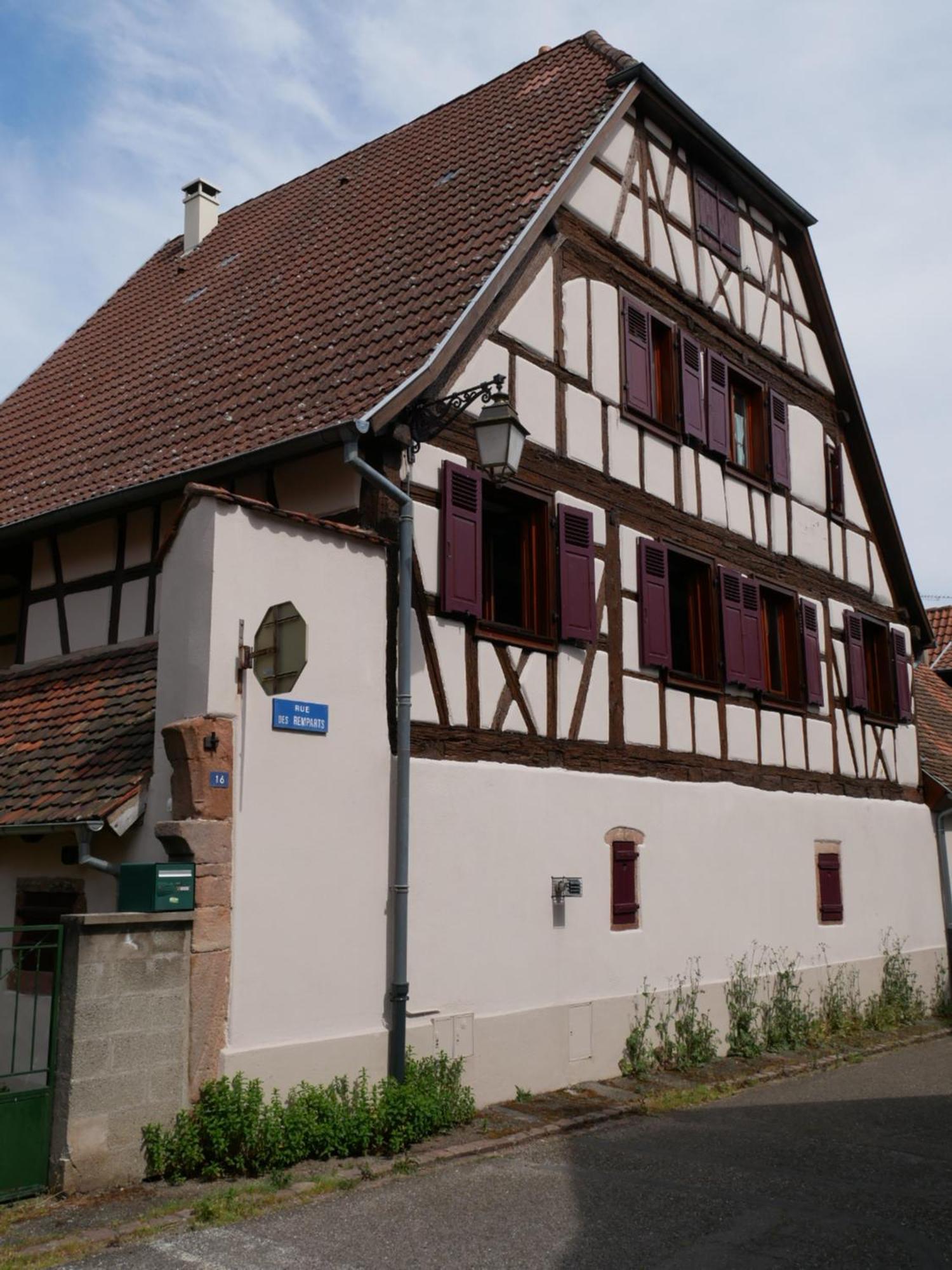 Appartements - La Cour St Fulrad Saint-Hippolyte  Eksteriør bilde